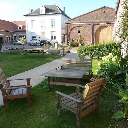 Ferme De Montecouvez Bed & Breakfast Crèvecoeur-sur-lʼEscaut Exterior foto